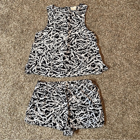 KATE SPADE Sunglasses Prints Top and Skorts Set - Picture 1 of 16